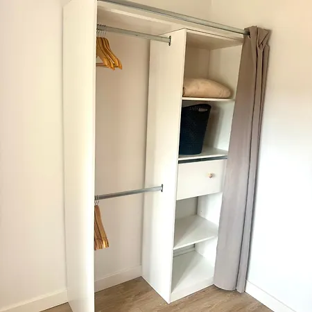 Ar Menez Du Apartment *