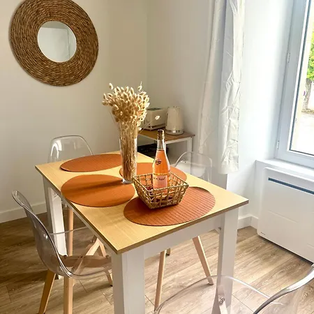 Ar Menez Du Apartment